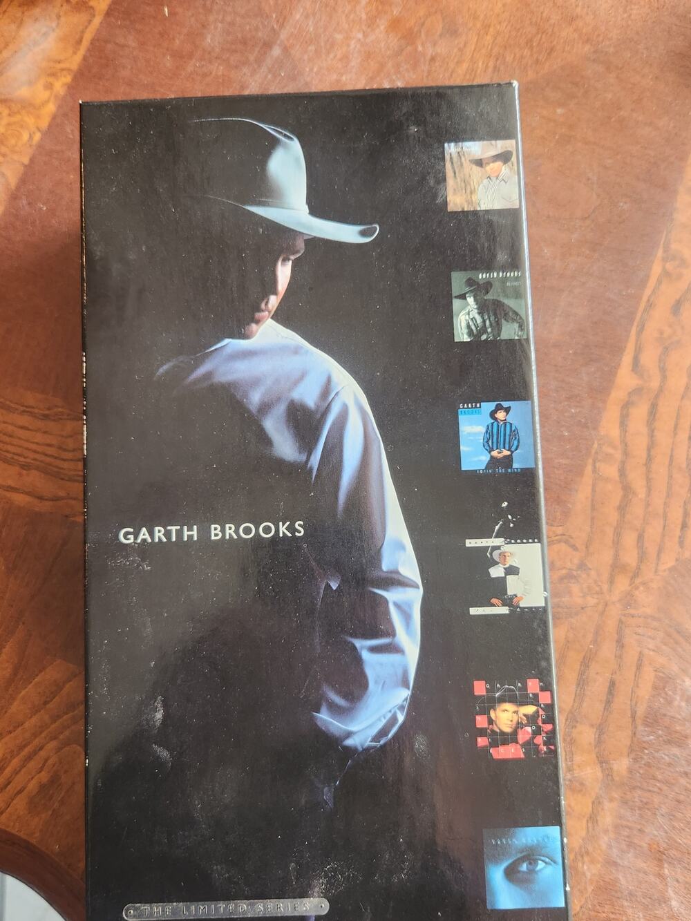 Garth Brooks The Limited Series 6 CD Box Set Complete w/ Booklet